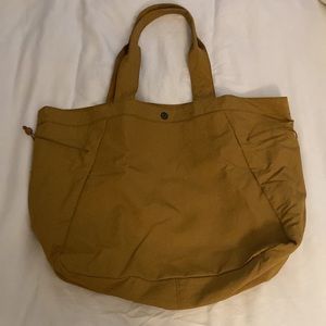 NEW Lululemon side-cinch shopper bag *18L